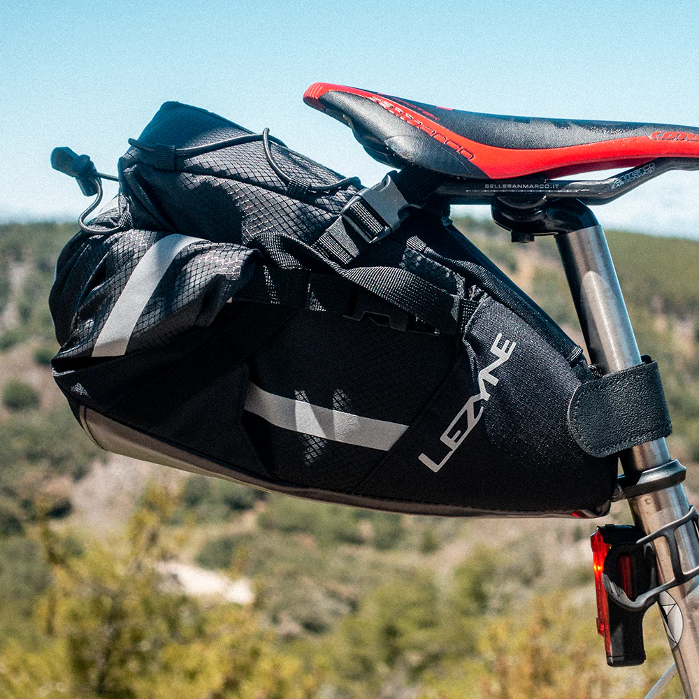 Lezyne XL Caddy Seat Bag Strap 7.5L Black